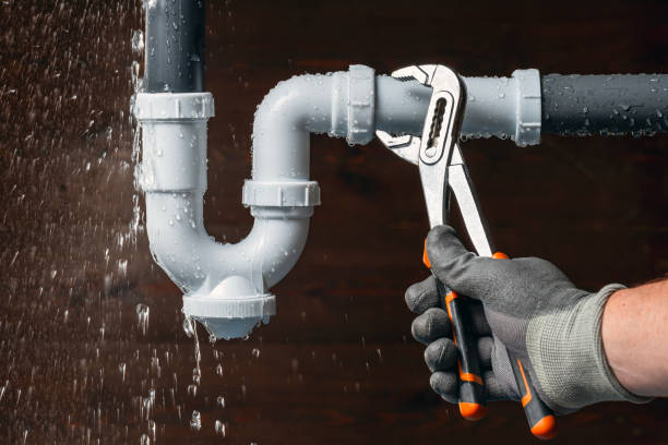 Professional Drain Cleaning technician working in Red Bank, NJ